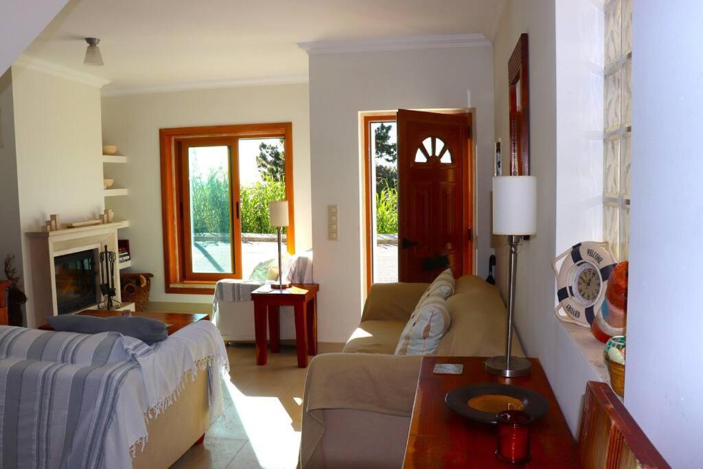 Sea Breeze House Ericeira - Ribeira Dilhas Beach Exterior foto